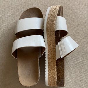Brash Platform Sandals